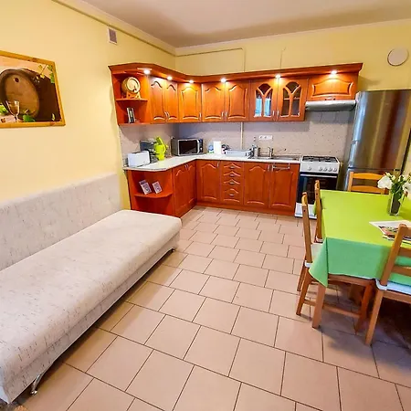 Kitti Apartment Bogacs